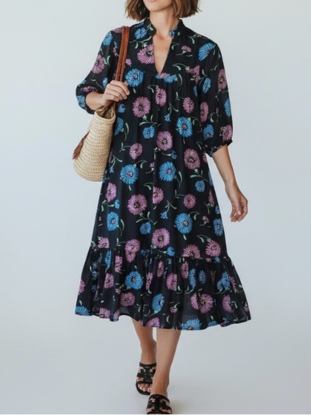 vintage black purple and blue daisy mumu